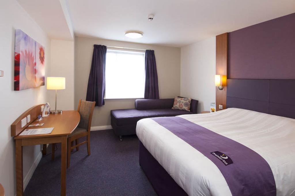 Premier Inn Derry / Londonderry Εξωτερικό φωτογραφία